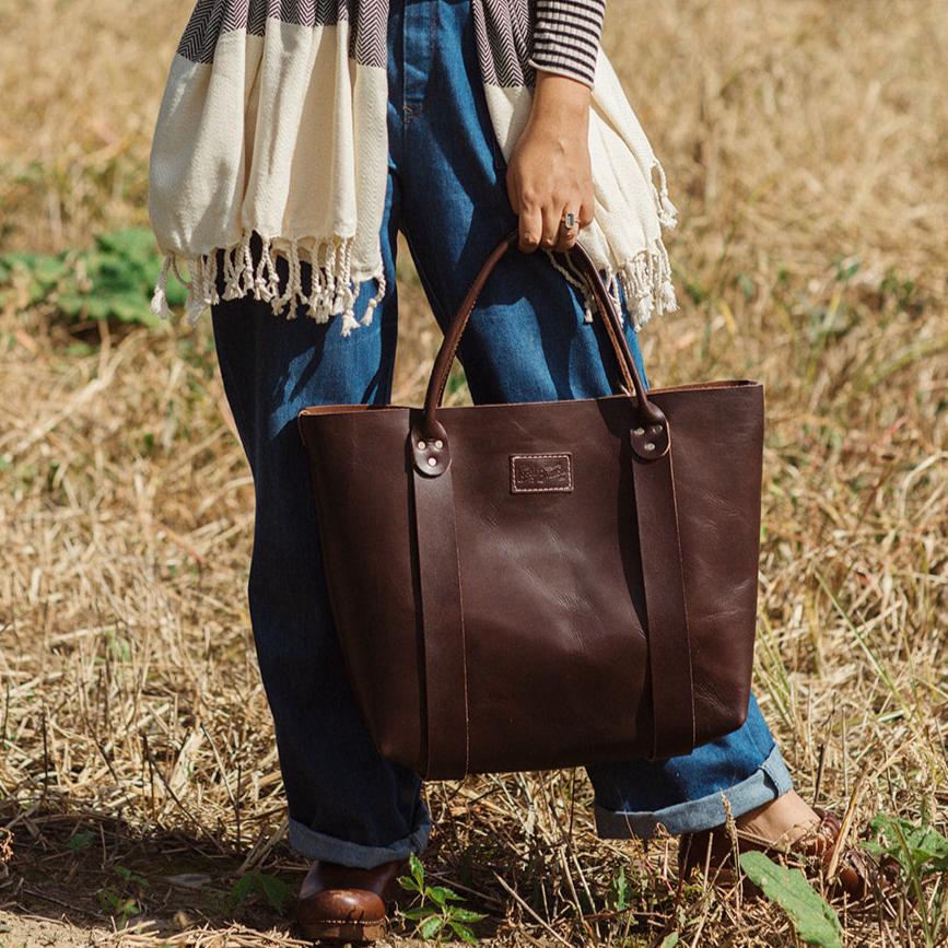 Leather market tote hotsell