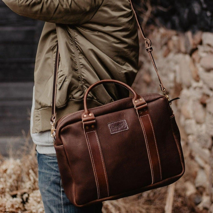 Briefcase leather bag online